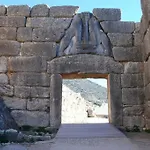 Holiday home Mycenae Rustic House, ολόκληρο σπίτι στις μυκήνες