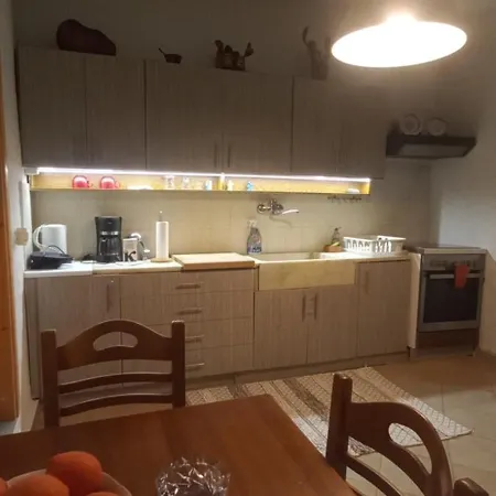 Mycenae Rustic House, ολόκληρο σπίτι στις μυκήνες Дом отдыха Mykines